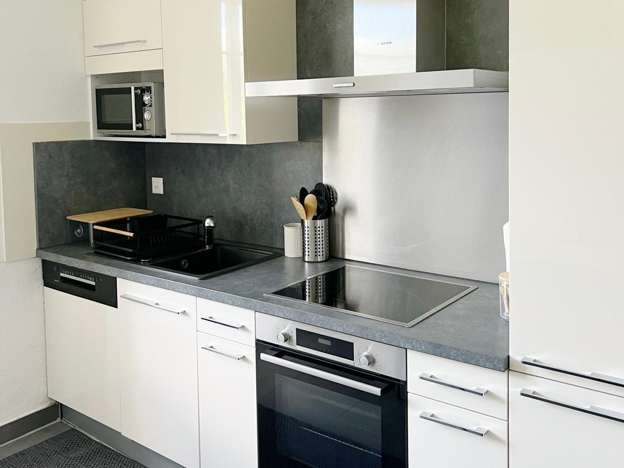 Montreux Riviera Suite Waterfront 3 Bedrooms Private Parking Eksteriør billede