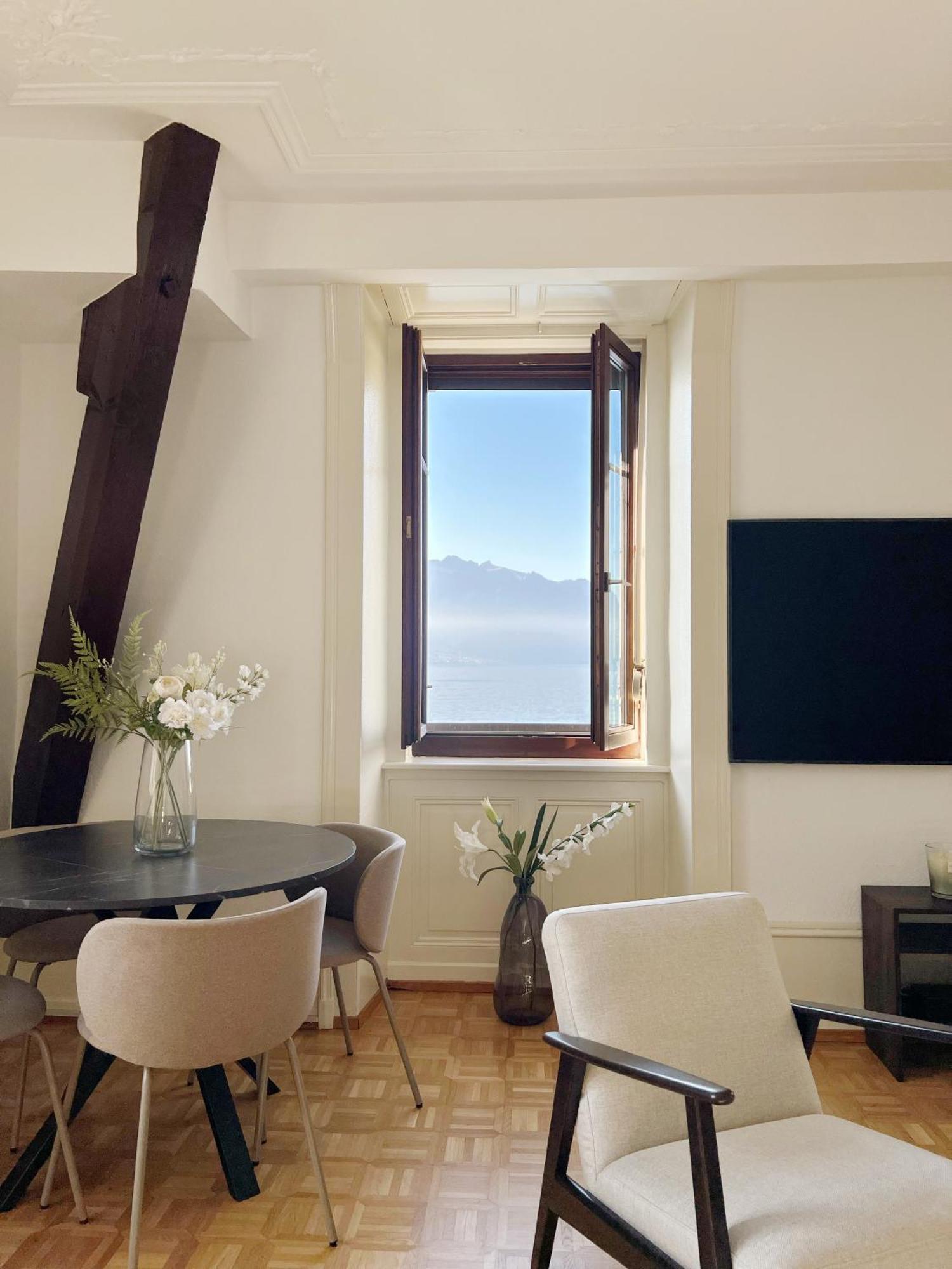 Montreux Riviera Suite Waterfront 3 Bedrooms Private Parking Eksteriør billede